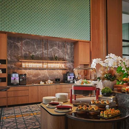 Amari Spice Penang Hotel Bayan Lepas Exterior foto The Coffee Bar