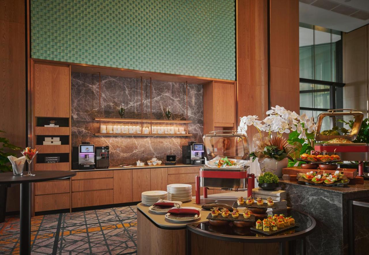 Amari Spice Penang Hotel Bayan Lepas Exterior foto The Coffee Bar