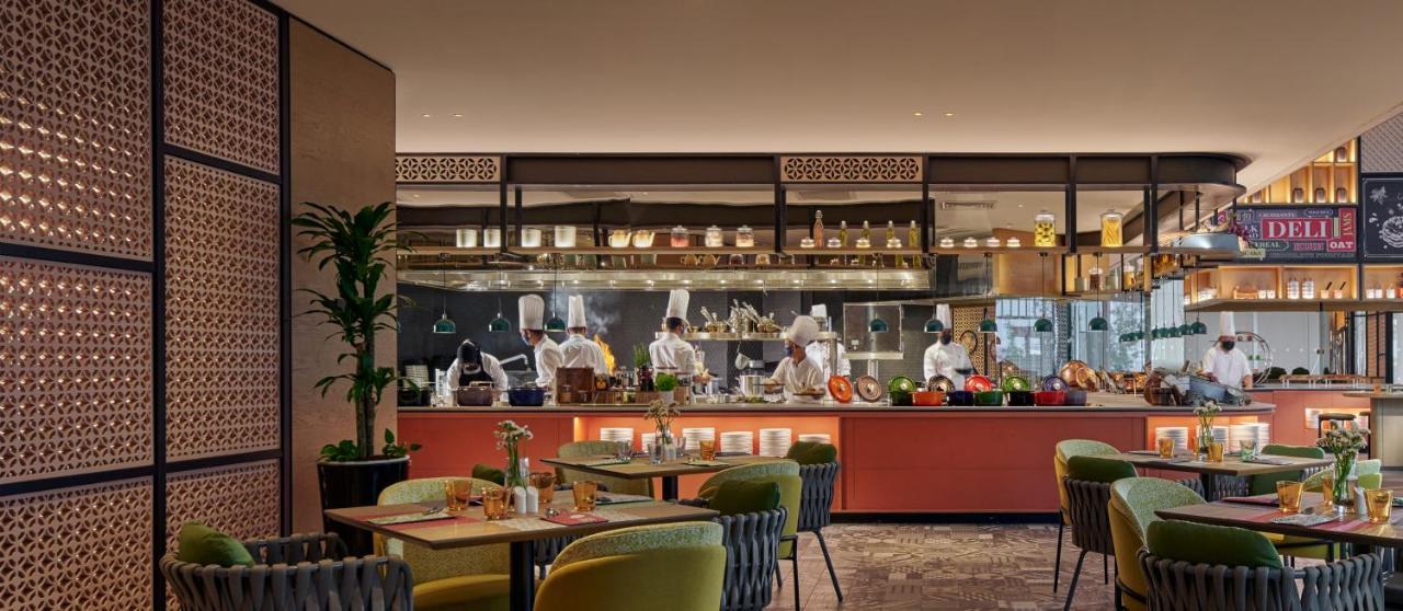 Amari Spice Penang Hotel Bayan Lepas Exterior foto The Kitchen Table